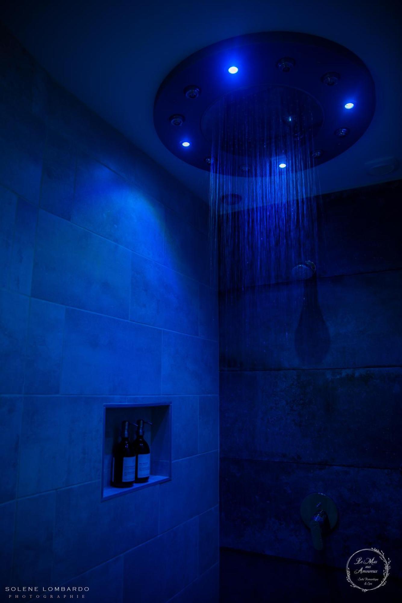 Le Mas Aux Amoureux , Suite Romantique Et Spa Le Barcarès Exterior foto